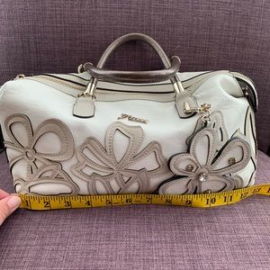 Guess purse gently used.